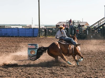 Lucky Mounder Rodeo 2024 Barrel Racing